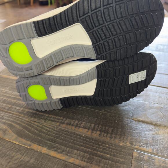 Strole Brisky - Women's Blue Healthy Athleisure Supportive Shoe - Picture 9 of 9